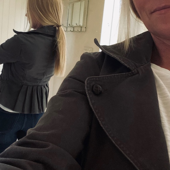 Army green jacket - Picture 3 of 4